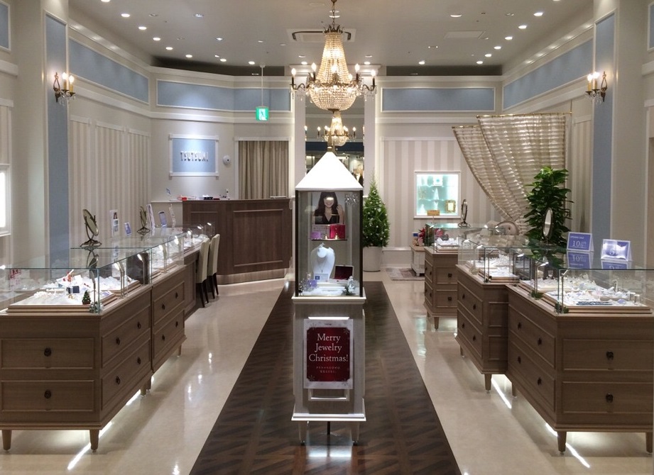 ららぽーとEXPOCITY店